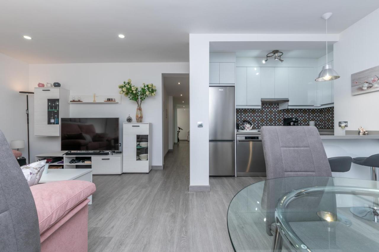 Appartamento New Modern 3Br With Terrace In Fuengirola Centre Esterno foto