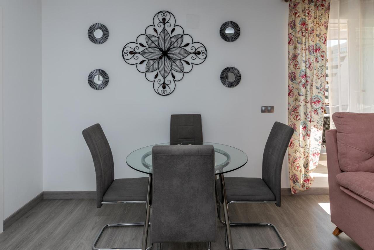 Appartamento New Modern 3Br With Terrace In Fuengirola Centre Esterno foto